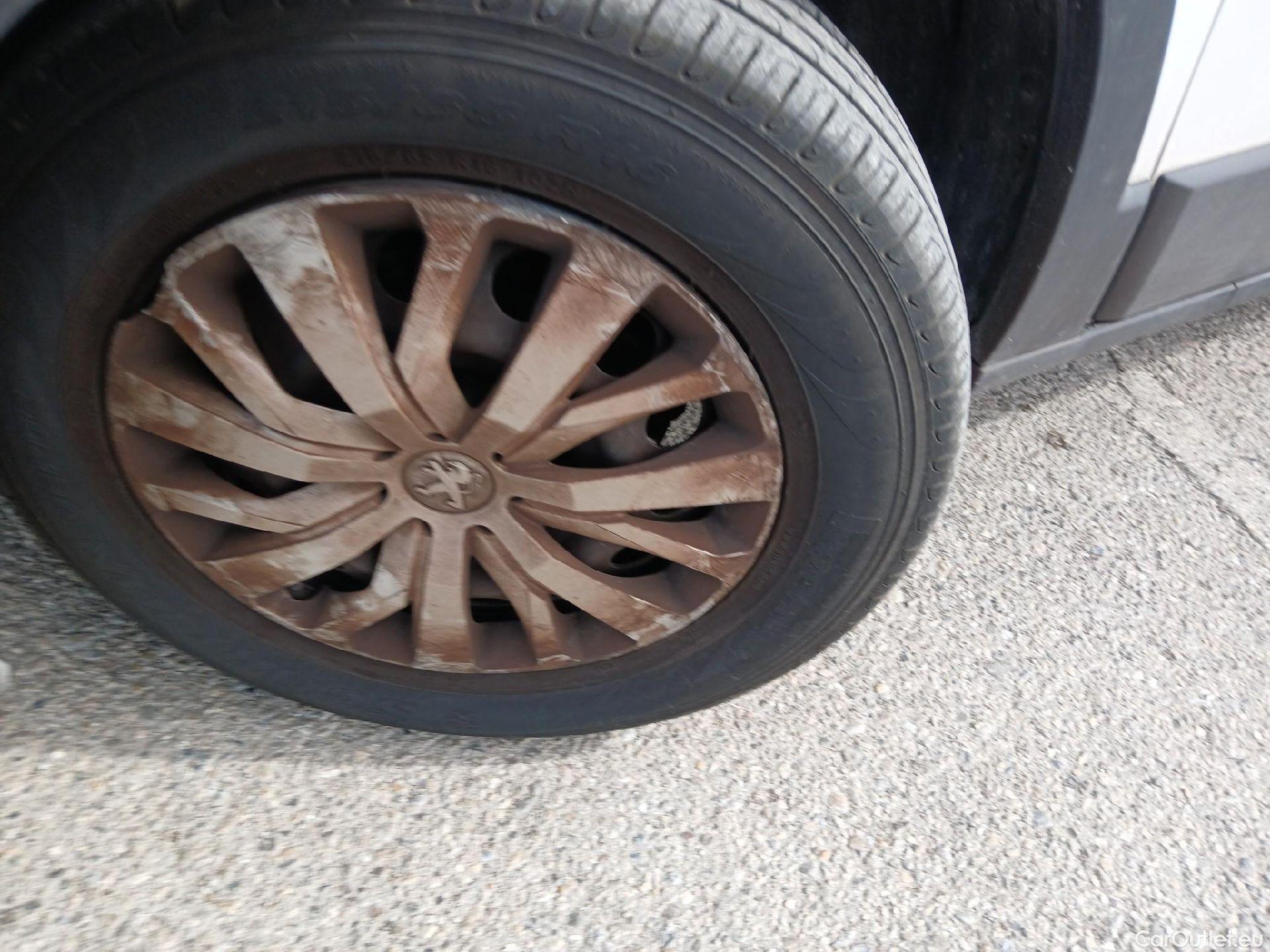  Peugeot  RIFTER PEUGEOT  / 2018 / 4P / combi Active Standard BlueHDi 73kW (IND) (CX2) #29