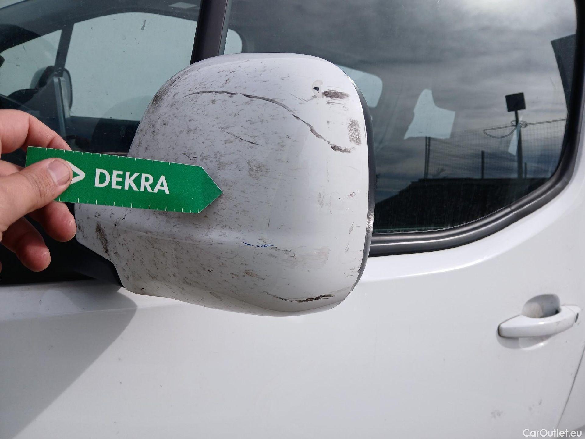  Peugeot  RIFTER PEUGEOT  / 2018 / 4P / combi Active Standard BlueHDi 73kW (IND) (CX2) #30