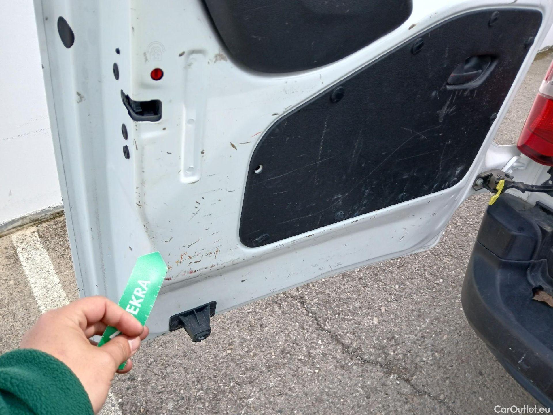  Peugeot  RIFTER PEUGEOT  / 2018 / 4P / combi Active Standard BlueHDi 73kW (IND) (CX2) #7