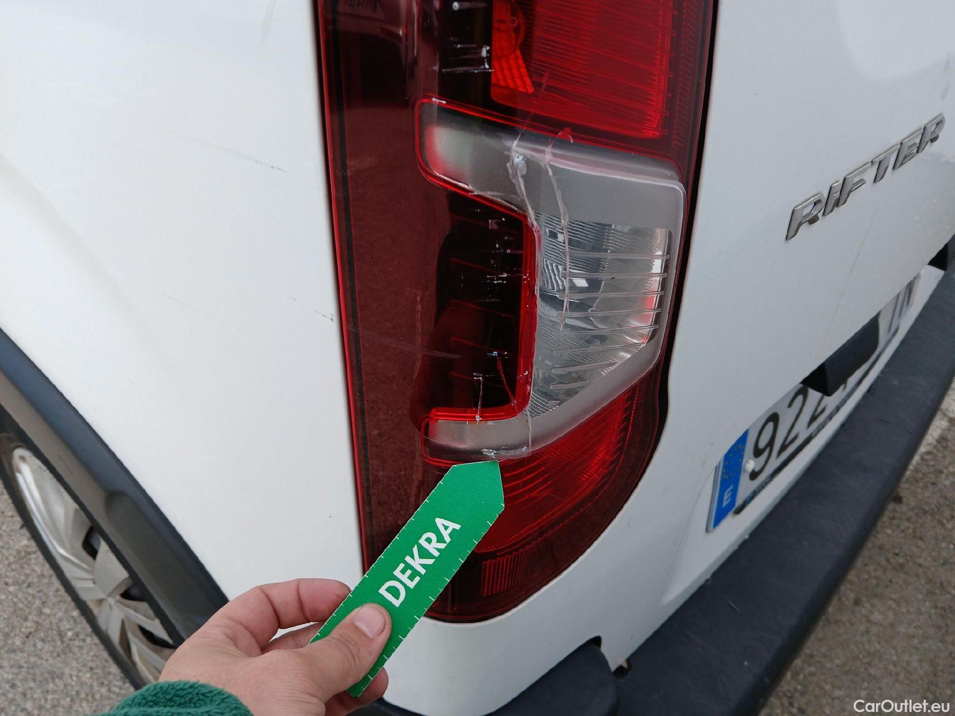  Peugeot  RIFTER PEUGEOT  / 2018 / 4P / combi Active Standard BlueHDi 73kW (IND) (CX2) #49