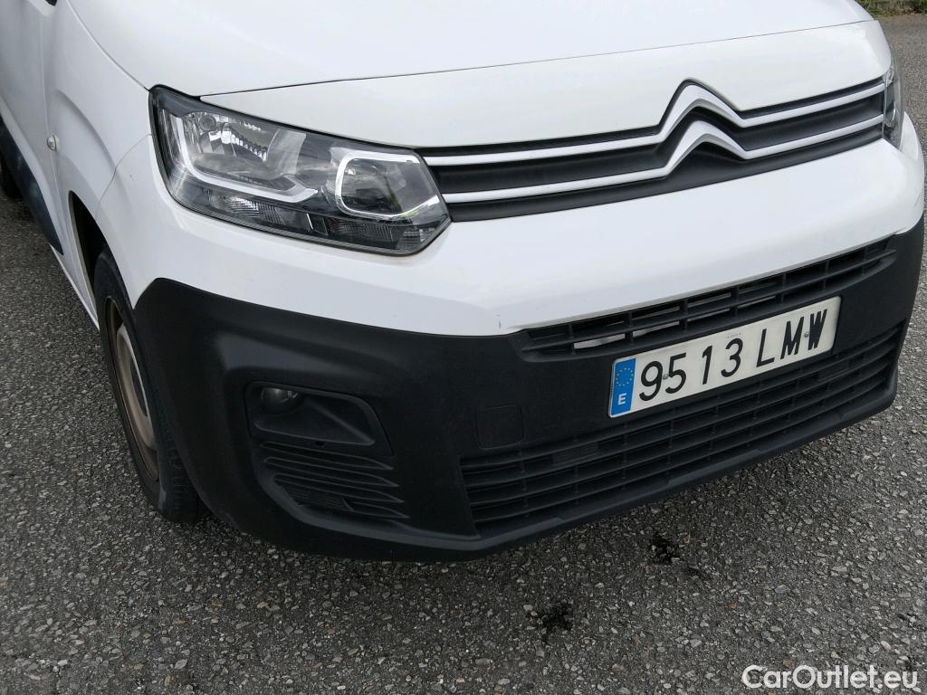  Citroen  Berlingo CITROEN  / 2018 / 3P / furgón derivado de turismo Talla M BlueHDi 100 CONTROL #31
