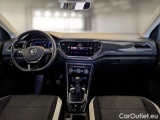  Volkswagen  T-ROC VOLKSWAGEN  / 2017 / 5P / SUV 1.6 TDI SCR ADVANCED BMT #3