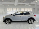  Volkswagen  T-ROC VOLKSWAGEN  / 2017 / 5P / SUV 1.6 TDI SCR ADVANCED BMT #8