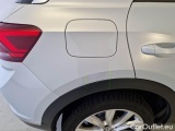  Volkswagen  T-ROC VOLKSWAGEN  / 2017 / 5P / SUV 1.6 TDI SCR ADVANCED BMT #37