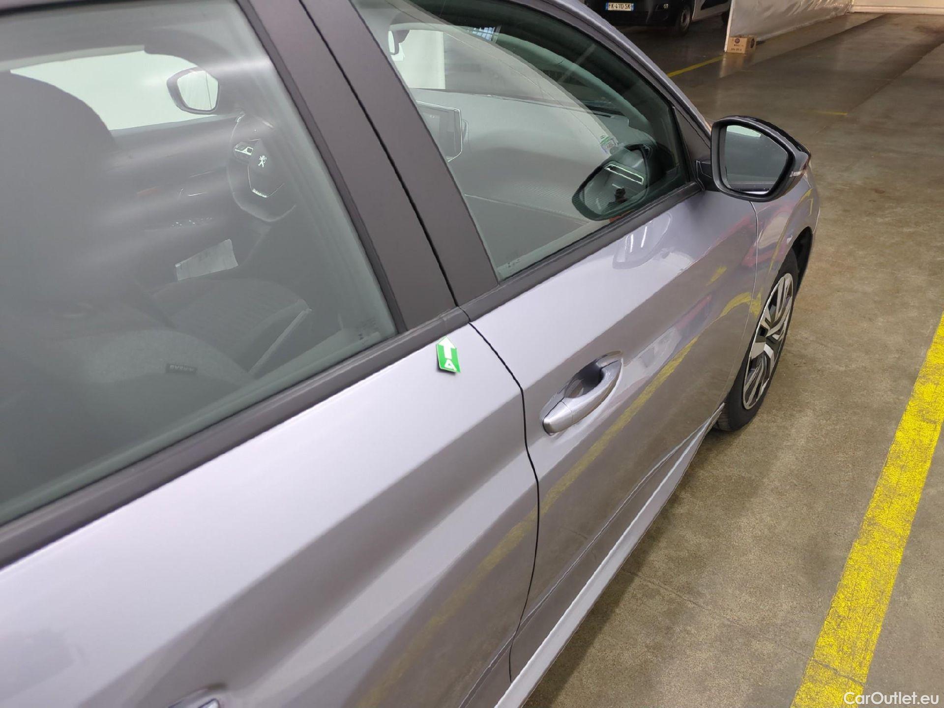  Peugeot  208  Active Pack 1.2 PureTech 100CV BVM6 E6d #2