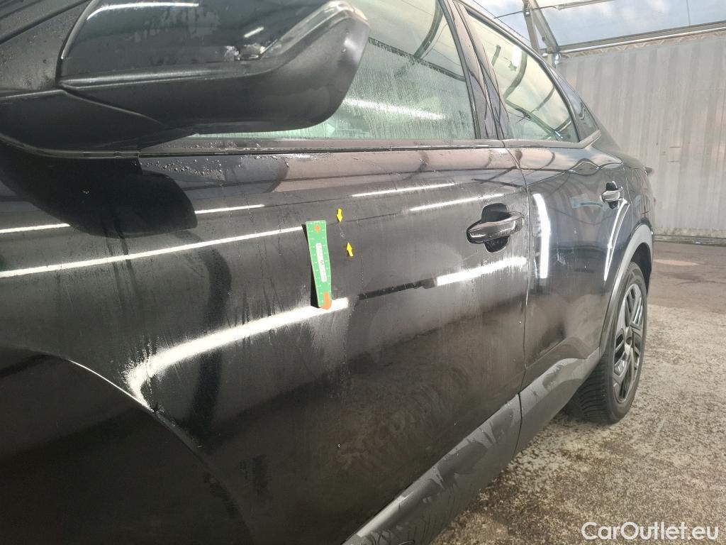  Citroen  C4 CITROEN  X / 2022 / 4P / Berline PureTech 130 S&S EAT8 Feel Pack #3