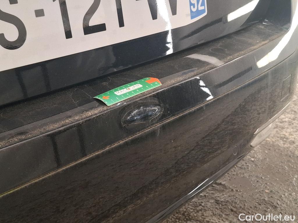  Peugeot  308 PEUGEOT  SW / 2021 / 5P / Break PHEV 180 E-EAT8 ALLURE #2