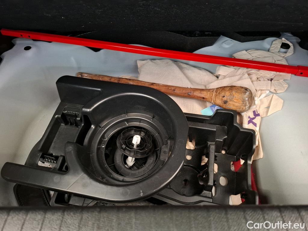  Opel  Corsa  F Elegance Business 1.2 Turbo 100CV BVM6 E6d #8