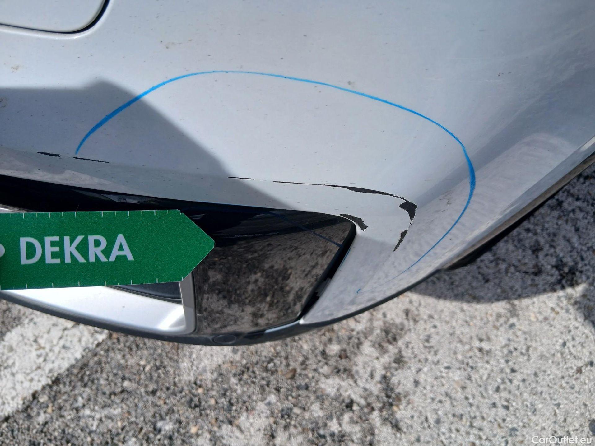  Audi  Q2 AUDI  / 2016 / 5P / todoterreno Design 30 TFSI 85kW (116CV) (AC) #6