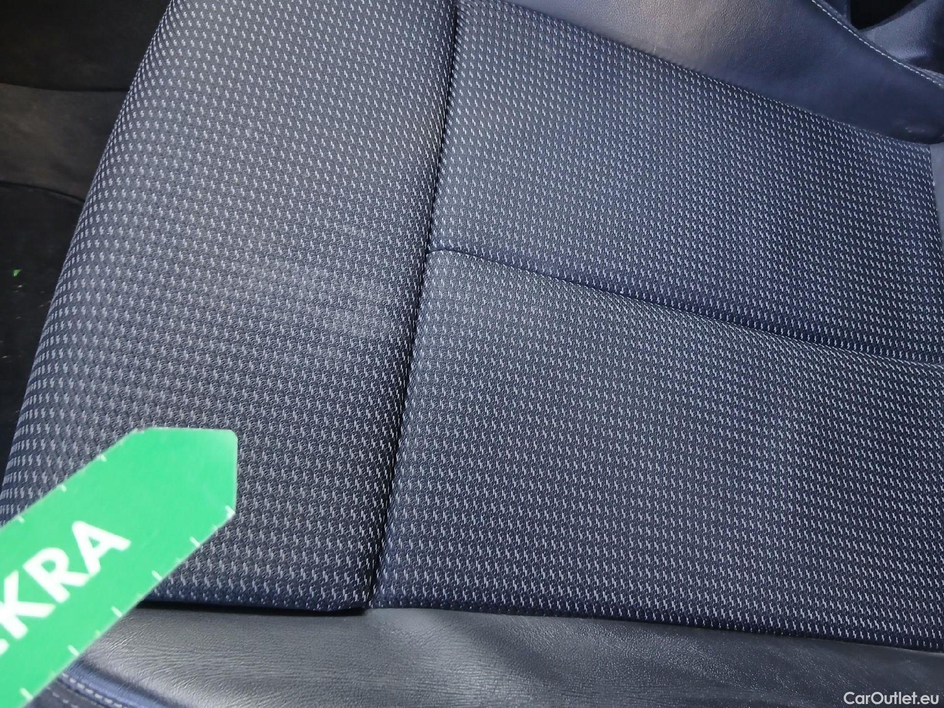  Audi  Q3 AUDI  / 2018 / 5P / todoterreno 45 TFSI e 180kW S tronic S Line #13