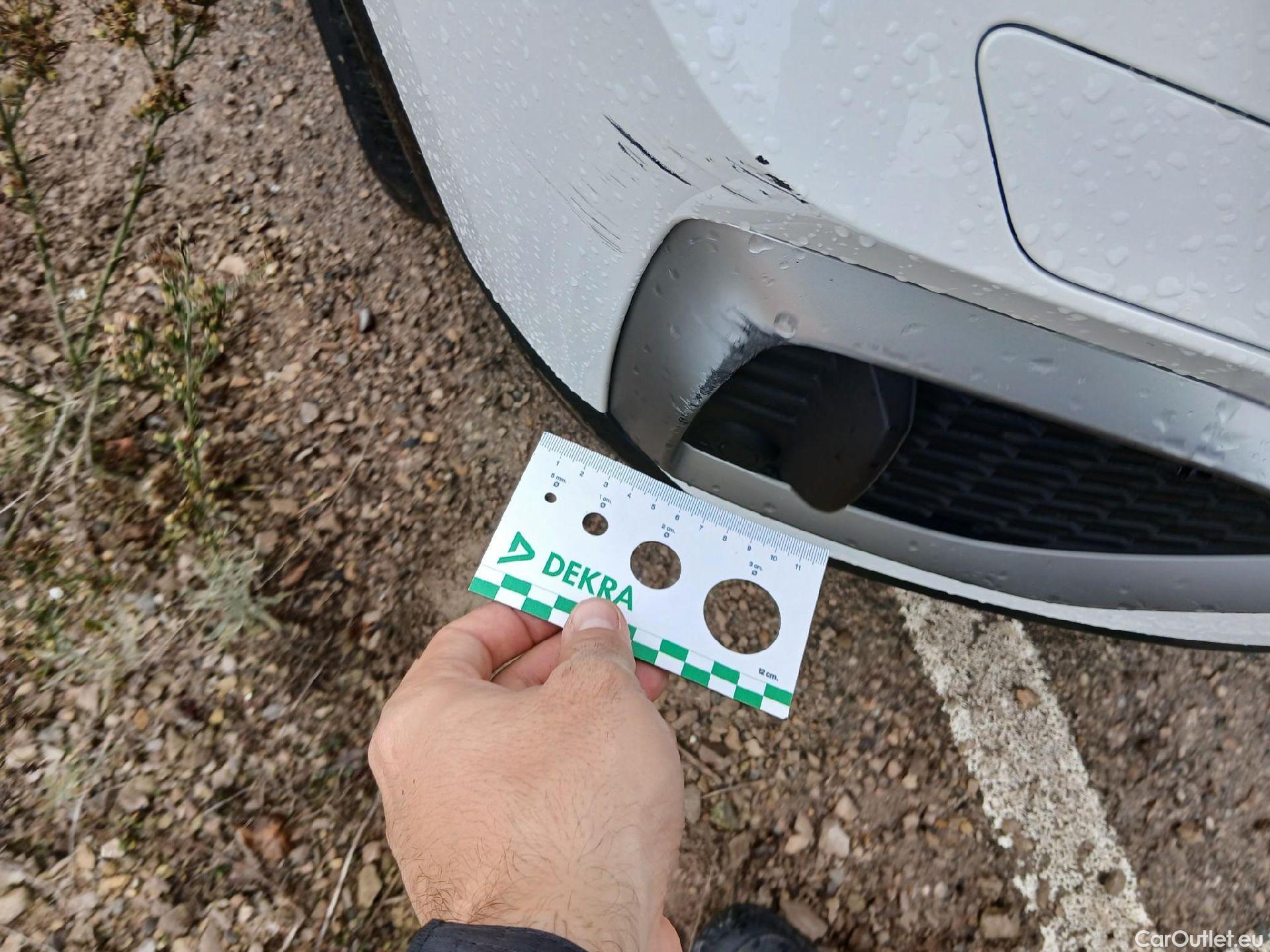  Audi  Q2 AUDI  / 2020 / 5P / todoterreno Advanced 30 TFSI 81kW (110CV) #4