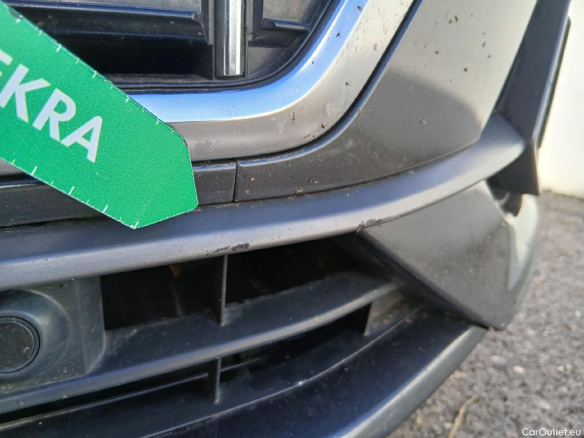  Audi  Q3 AUDI  / 2018 / 5P / todoterreno 45 TFSI e 180kW S tronic S Line #7