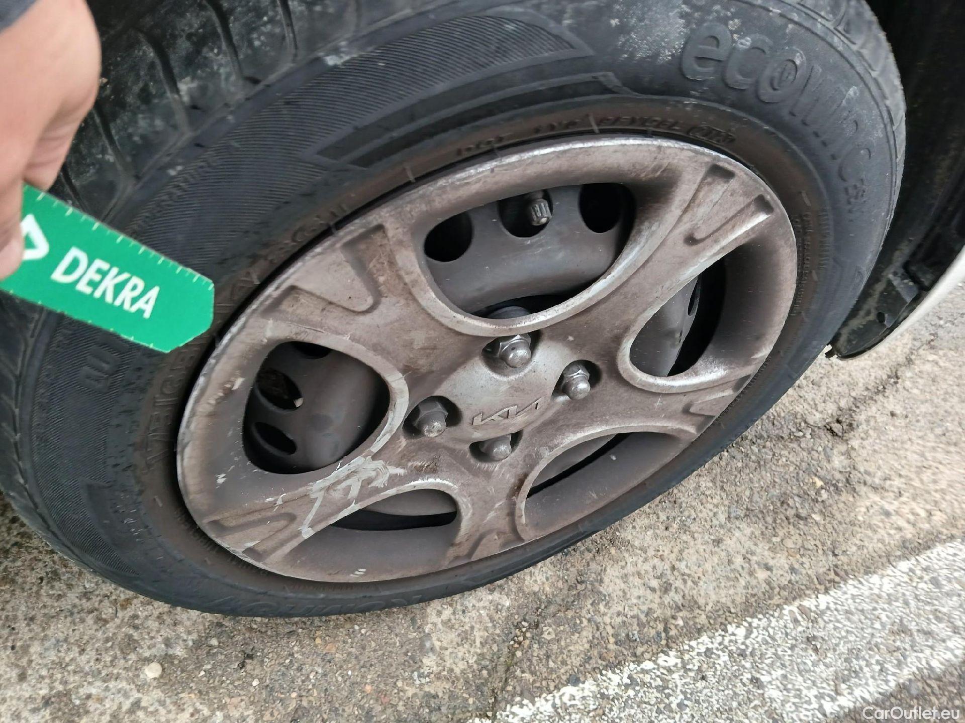  KIA  Picanto  Concept 1.0 65CV MT5 E6d #32