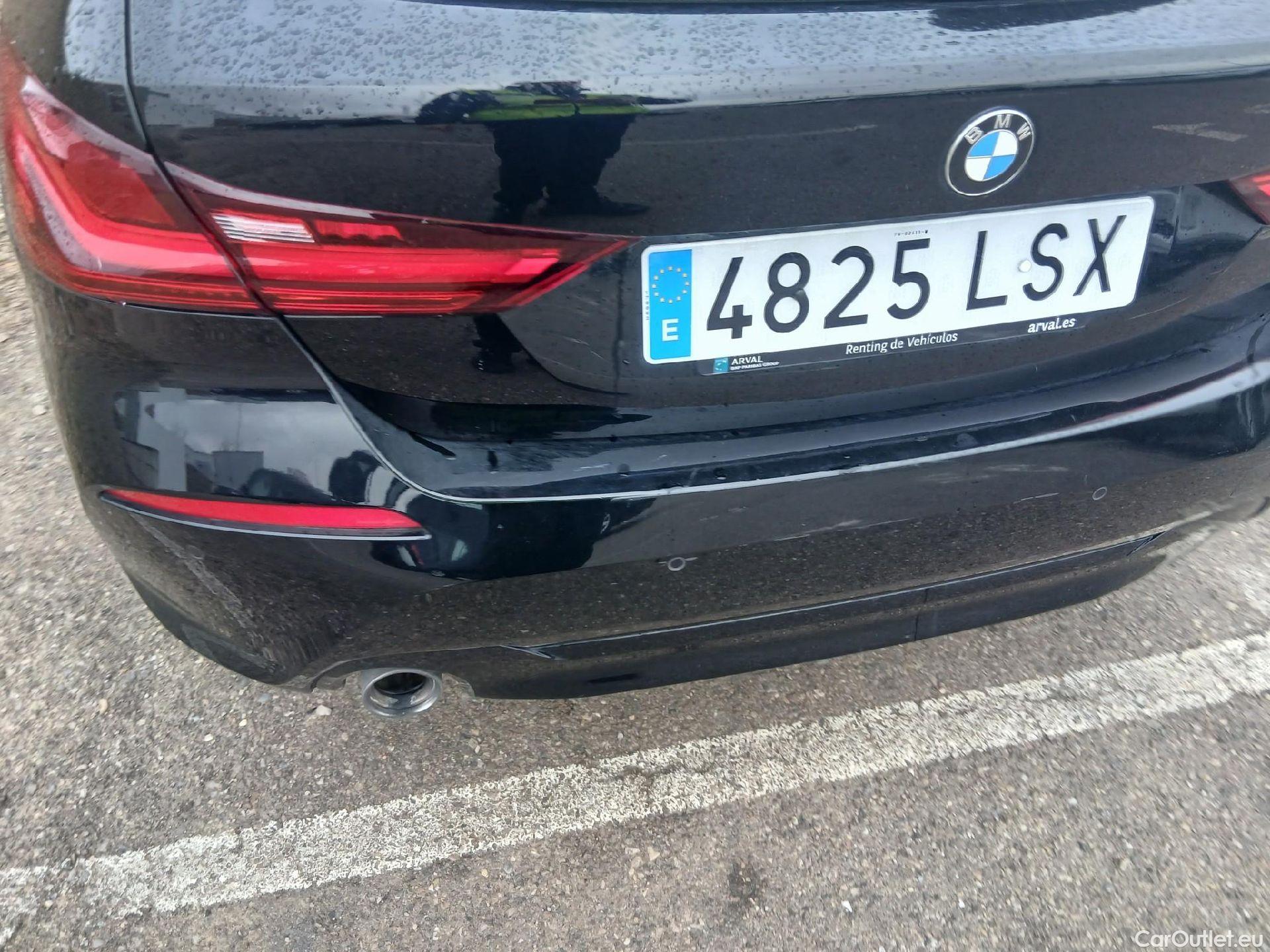  Bmw  Serie 1 BMW  / 2019 / 5P / berlina con portón 116d #9