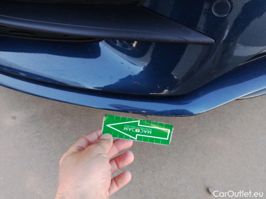  Mercedes  A-Klasse MERCEDES-BENZ Clase A / 2018 / 5P / berlina con portón A 220 d #9