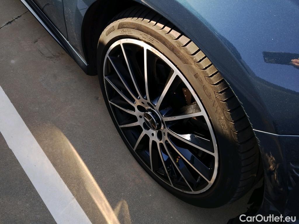  Mercedes  A-Klasse MERCEDES-BENZ Clase A / 2018 / 5P / berlina con portón A 220 d #5