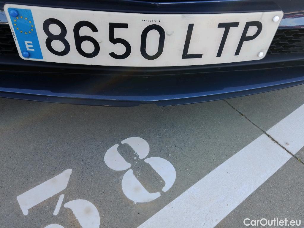  Mercedes  A-Klasse MERCEDES-BENZ Clase A / 2018 / 5P / berlina con portón A 220 d #1