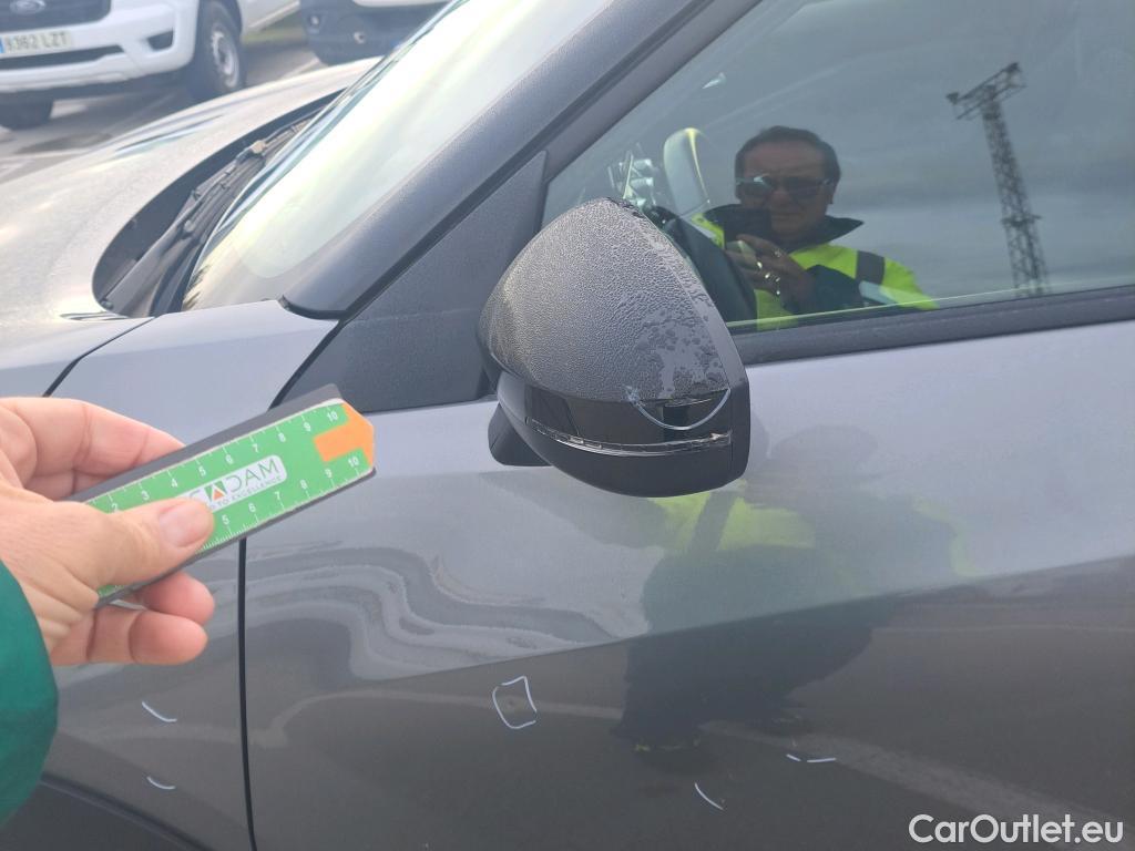  Nissan  Juke NISSAN  / 2019 / 5P / crossover DIG-T 84 kW (114 CV) 6M/T N-Connecta #43