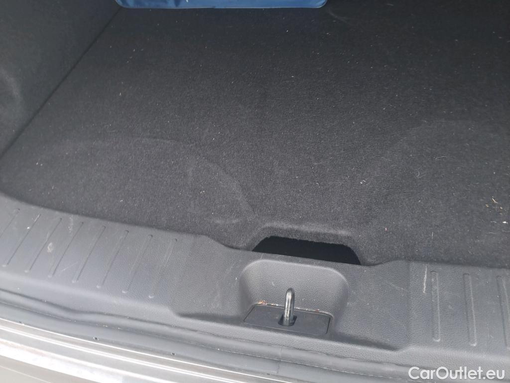  Nissan  Juke NISSAN  / 2019 / 5P / crossover DIG-T 84 kW (114 CV) 6M/T N-Connecta #9