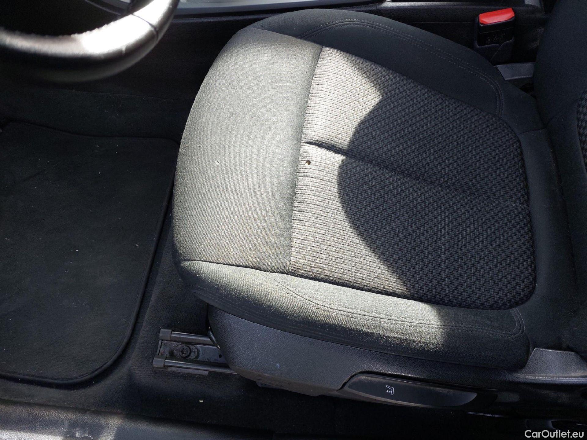  Bmw  X1 BMW  / 2019 / 5P / todoterreno sDrive16d Business #34