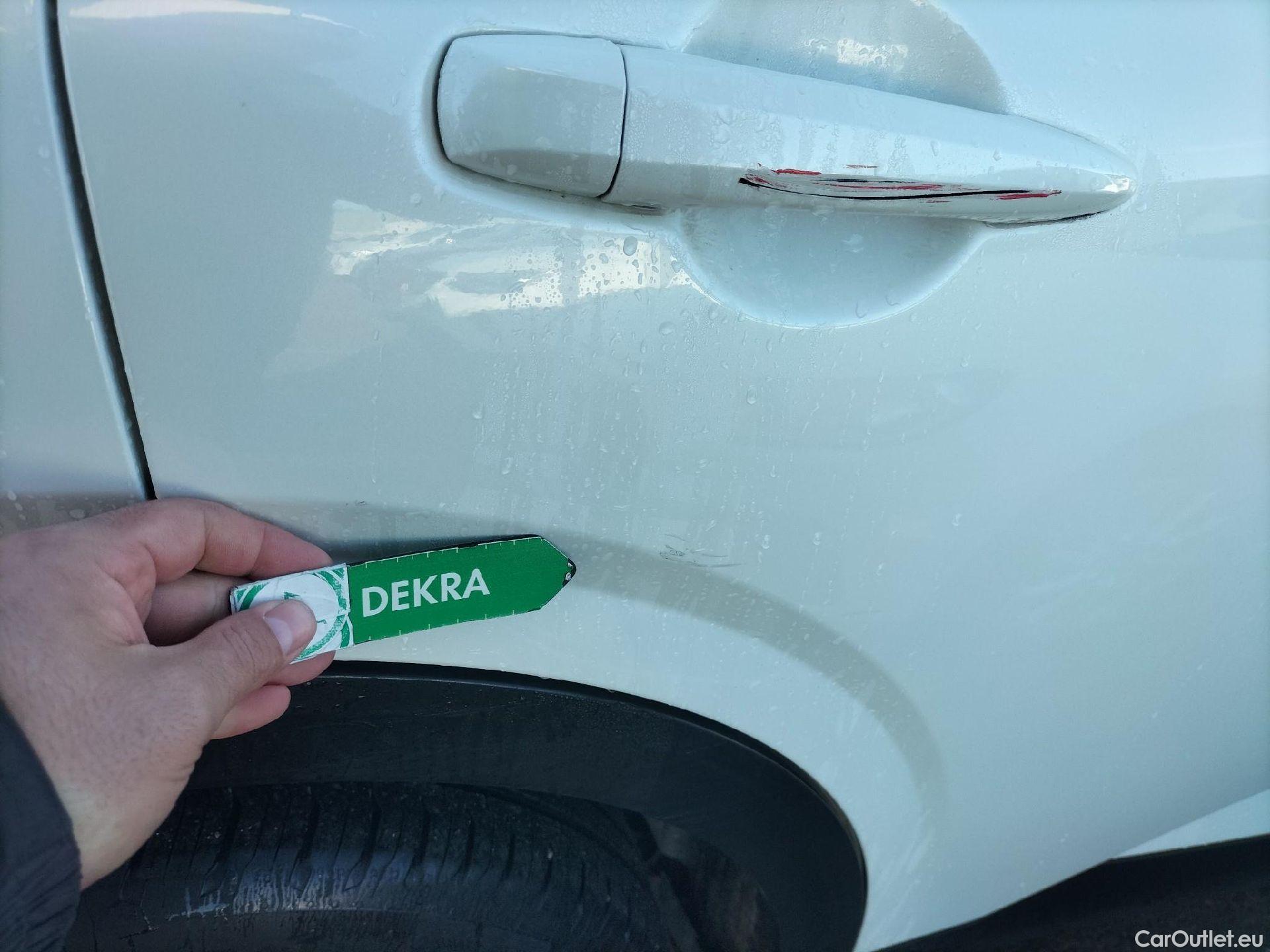  Nissan  Qashqai NISSAN  / 2021 / 5P / todoterreno DIG-T 116kW mHEV Xtronic Tekna (Skyline) #32