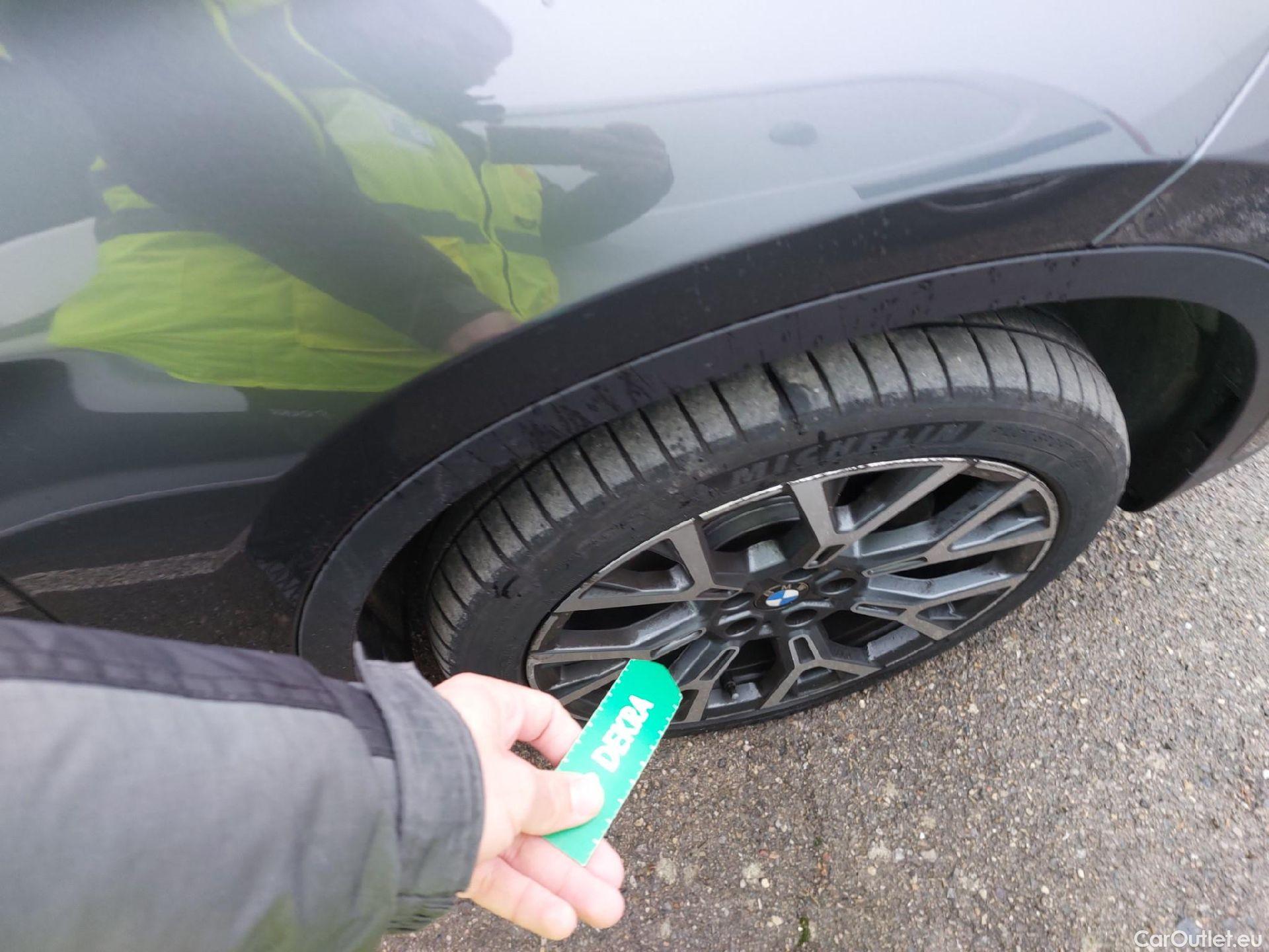  Bmw  X1 BMW  / 2019 / 5P / todoterreno sDrive18d #18