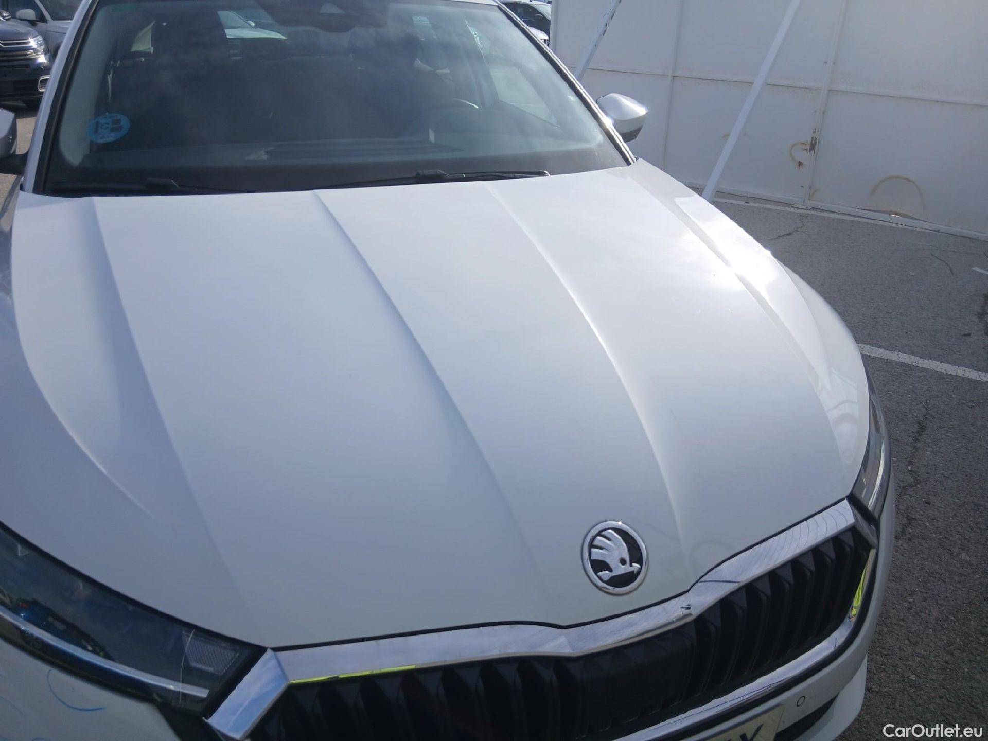  Skoda  Octavia SKODA  / 2020 / 5P / berlina con portón 2.0 TDI 85kW (115 CV) Manual Ambition #7