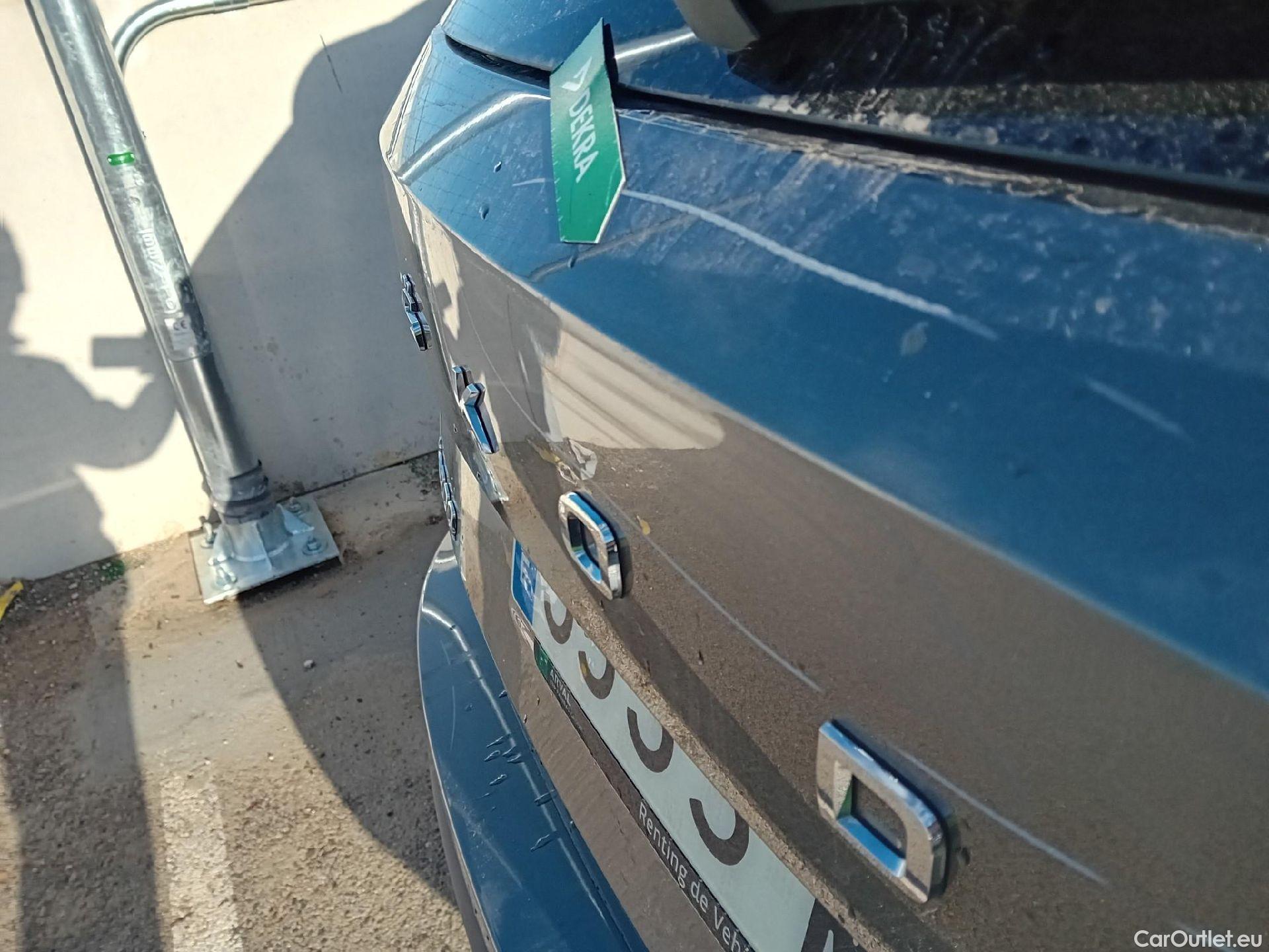  Skoda  Karoq SKODA  / 2021 / 5P / todoterreno 2.0 TDI 85kW (115CV) Ambition (AC) #21