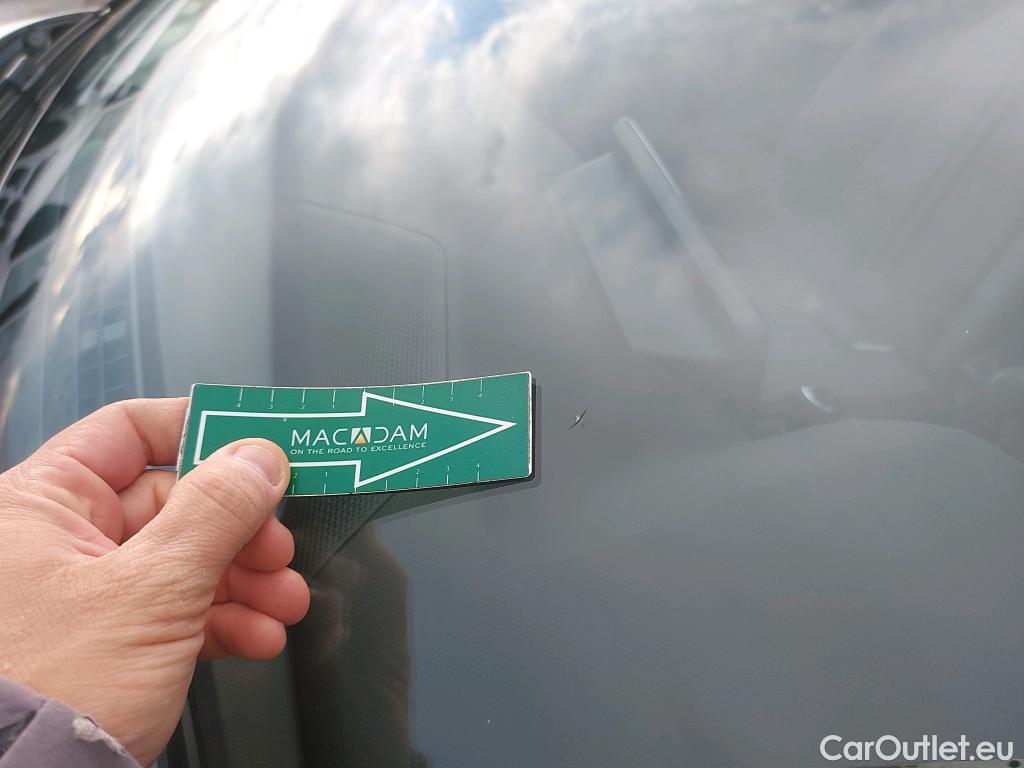  Land Rover  Discovery SEAT Nuevo León / 2020 / 5P / berlina con portón 1.0 TSI 81kW S&S Style Go(SP) #2