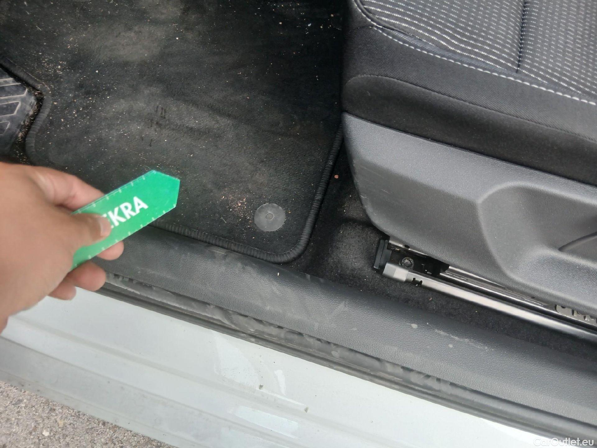  Skoda  Octavia SKODA  / 2020 / 5P / berlina con portón 2.0 TDI 85kW (115 CV) Manual Ambition #1