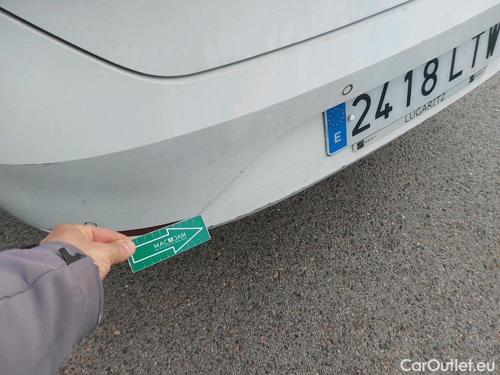  Land Rover  Discovery SEAT Nuevo León / 2020 / 5P / berlina con portón 1.0 TSI 81kW S&S Style Go(SP) #17