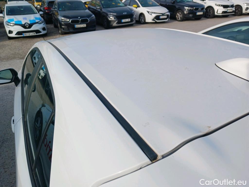  Toyota  Corolla TOYOTA  1.8 125H ACTIVE TECH E-CVT #3