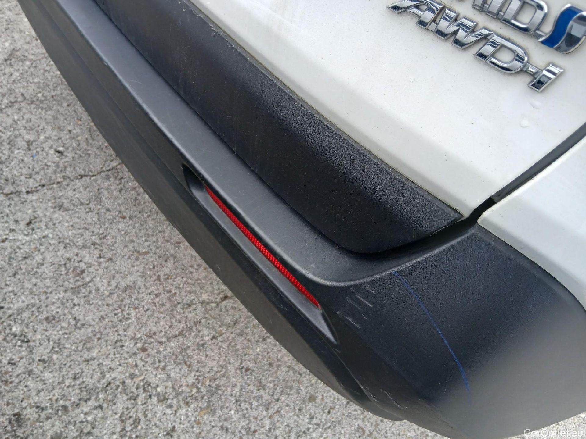  Toyota  RAV4 TOYOTA  / 2018 / 5P / todoterreno 2.5l 220H Business 4WD #16