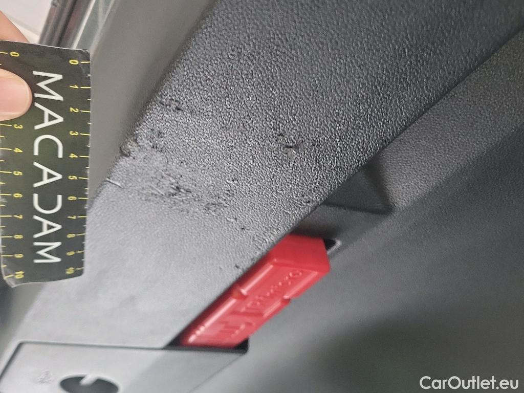  Volkswagen  T-ROC VOLKSWAGEN  / 2021 / 5P / todoterreno Life 1.0 TSI 81kW (110CV) (AC) #11