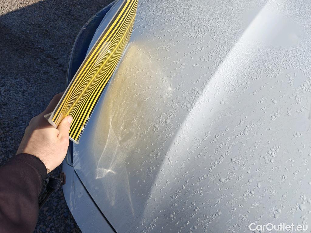  Toyota  Yaris TOYOTA  / 2020 / 5P / berlina con portón 1.5 120H Business Plus #22