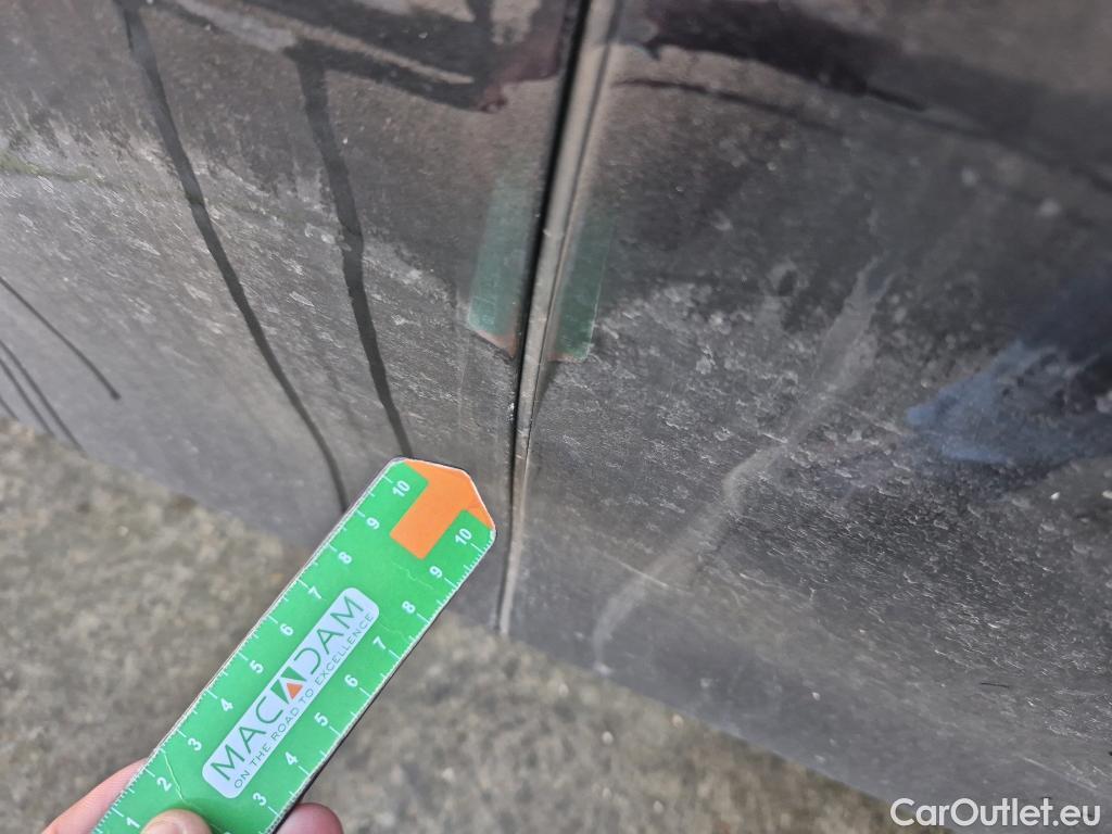  Volkswagen  Golf  VOLKSWAGEN / 2020 / 5P / berlina con portón Life 1.0 eTSI 81kW (110CV) DSG #21