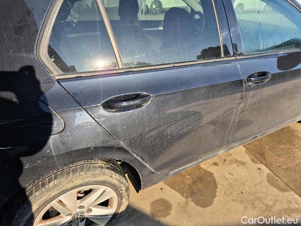  Volkswagen  Golf  VOLKSWAGEN / 2020 / 5P / berlina con portón Life 1.0 eTSI 81kW (110CV) DSG #14