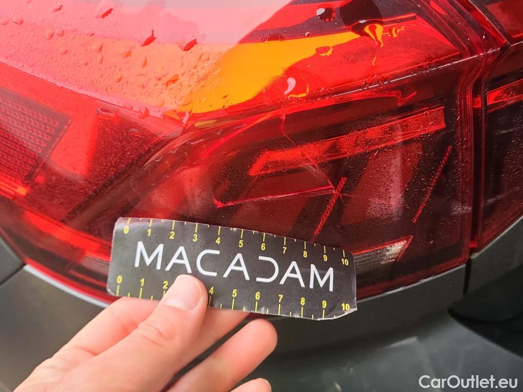  Volkswagen  T-ROC VOLKSWAGEN  / 2021 / 5P / todoterreno Life 1.0 TSI 81kW (110CV) (AC) #2