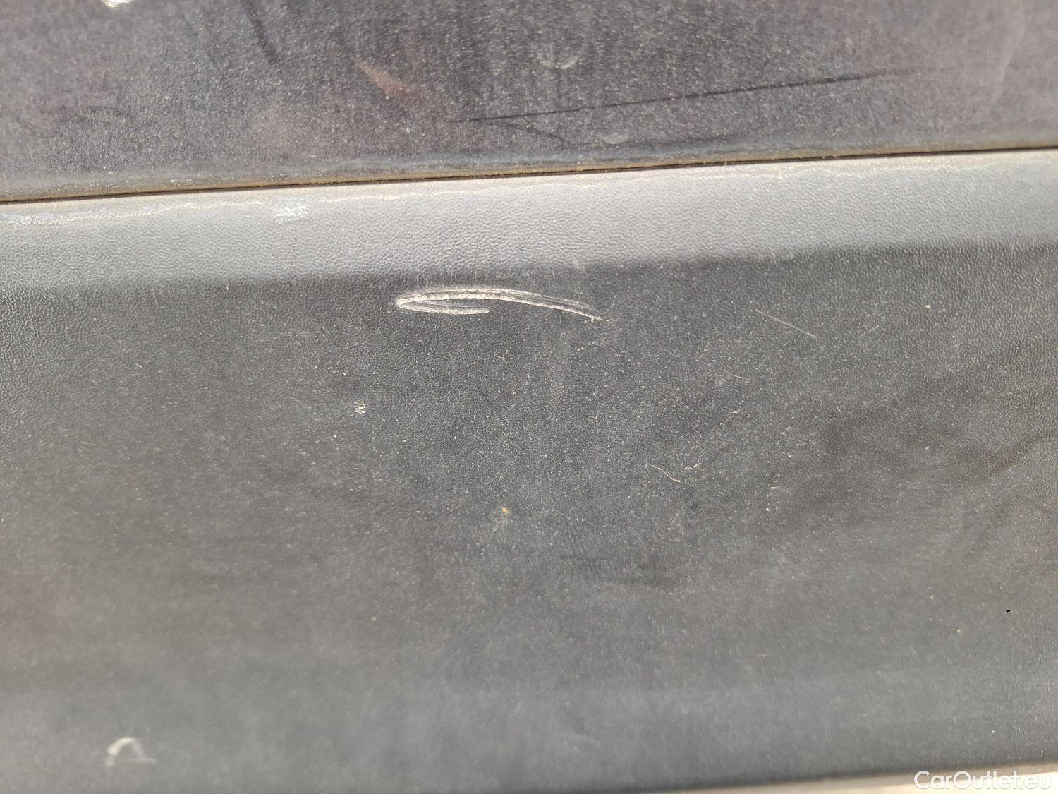  Toyota  Prius Toyota,  '15, Toyota  1.8 VVT-i Hybrid Lounge 5d #29