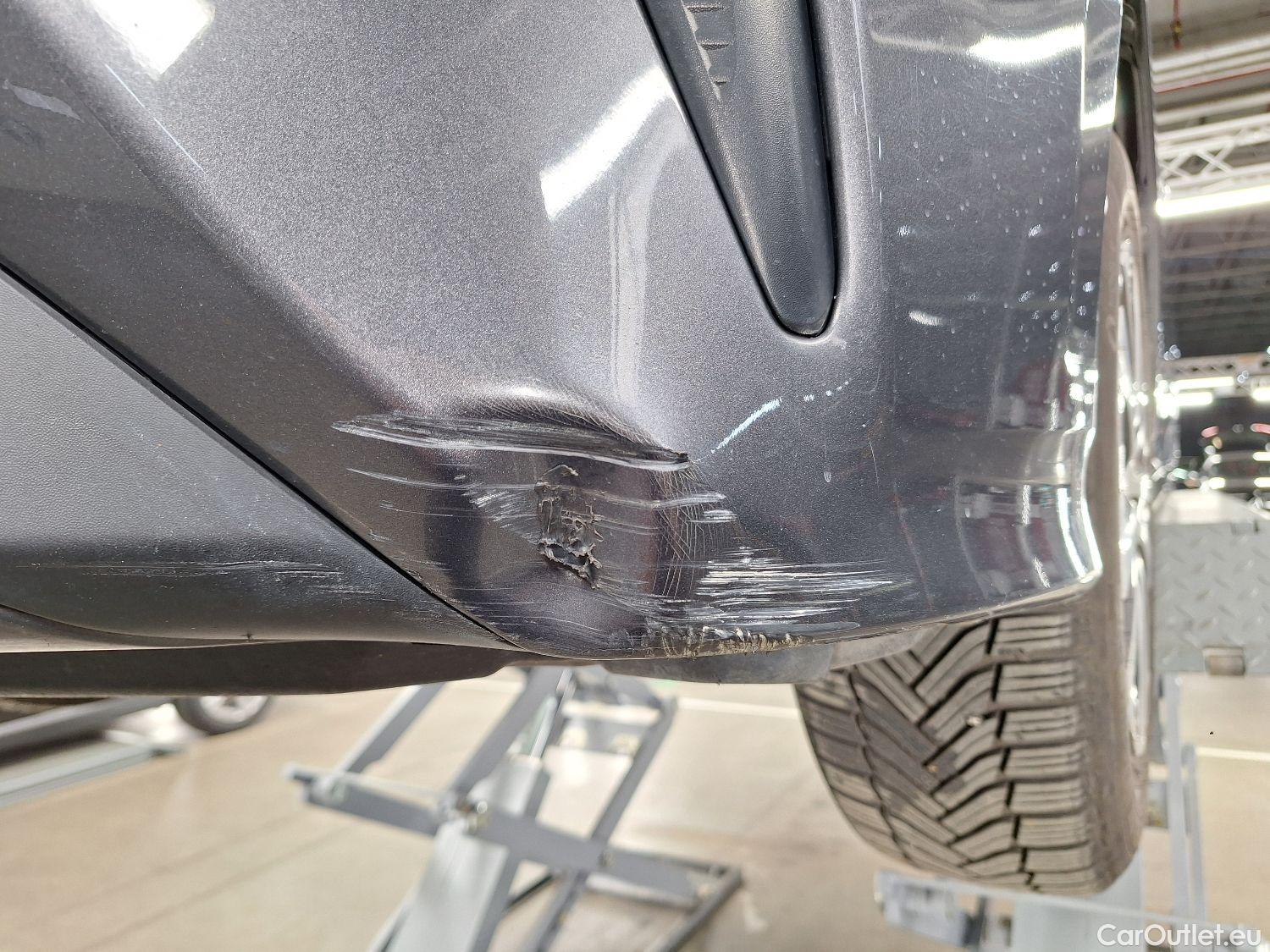  Toyota  Prius Toyota,  '15, Toyota  1.8 VVT-i Hybrid Lounge 5d #15