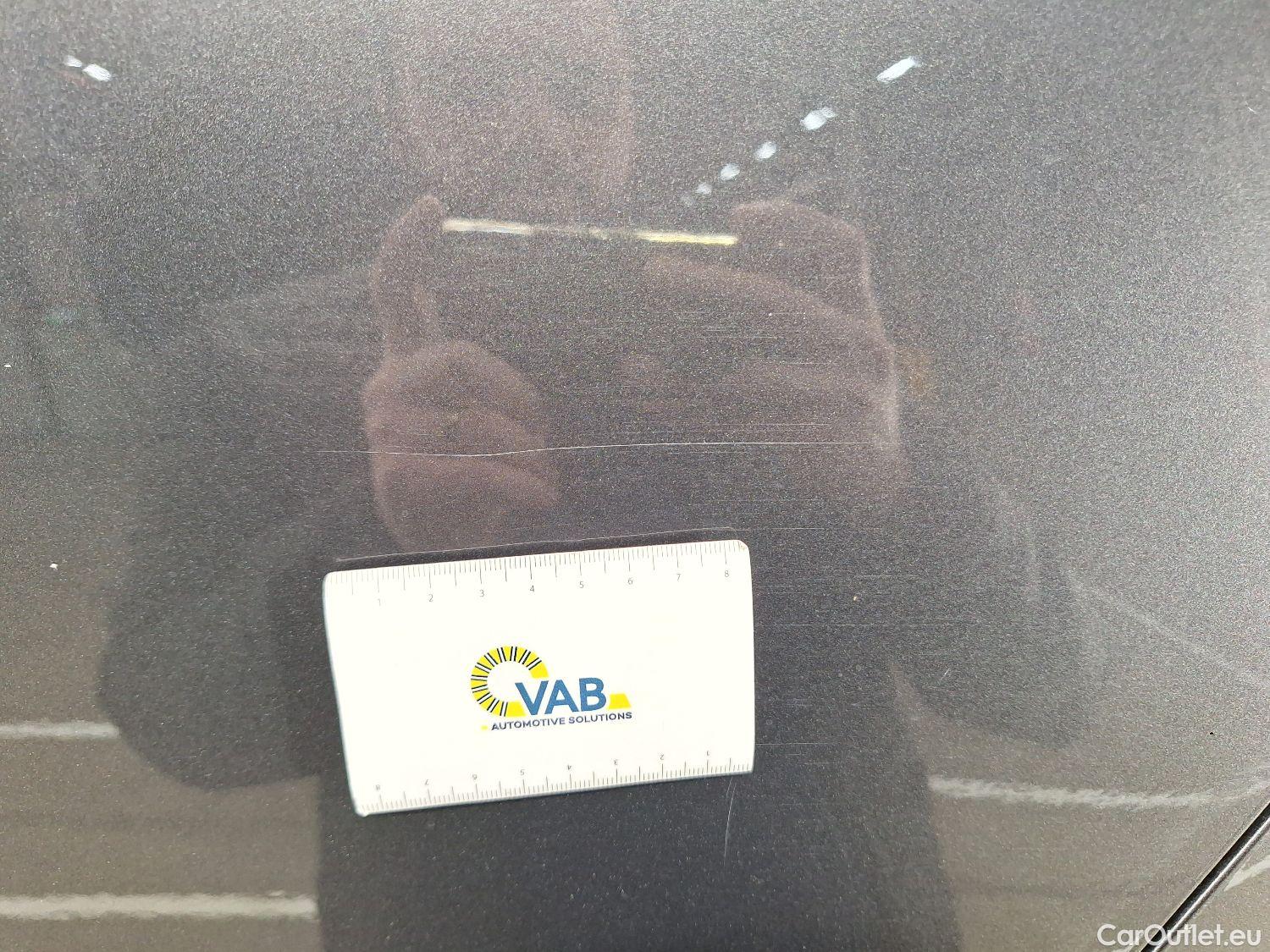  Toyota  Prius Toyota,  '15, Toyota  1.8 VVT-i Hybrid Lounge 5d #35