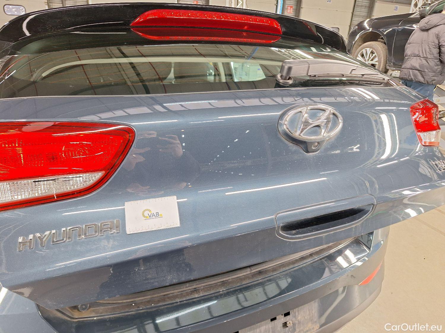  Hyundai  i30 Hyundai,  FL'20, Hyundai  5D 1.0 T-GDi 88kW Twist 5d #40