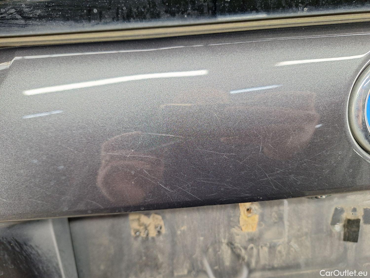  Toyota  Prius Toyota,  '15, Toyota  1.8 VVT-i Hybrid Lounge 5d #50