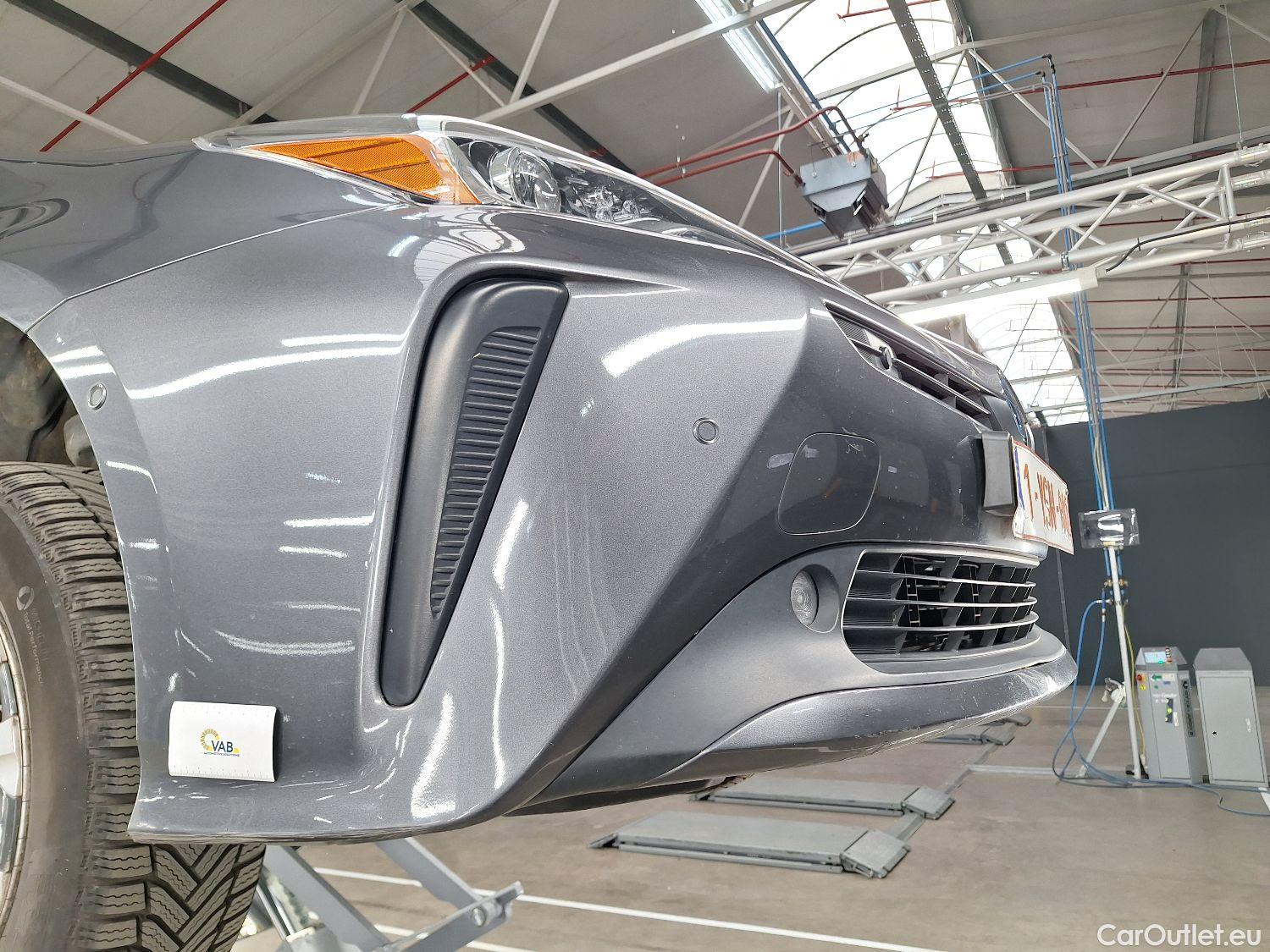  Toyota  Prius Toyota,  '15, Toyota  1.8 VVT-i Hybrid Lounge 5d #12