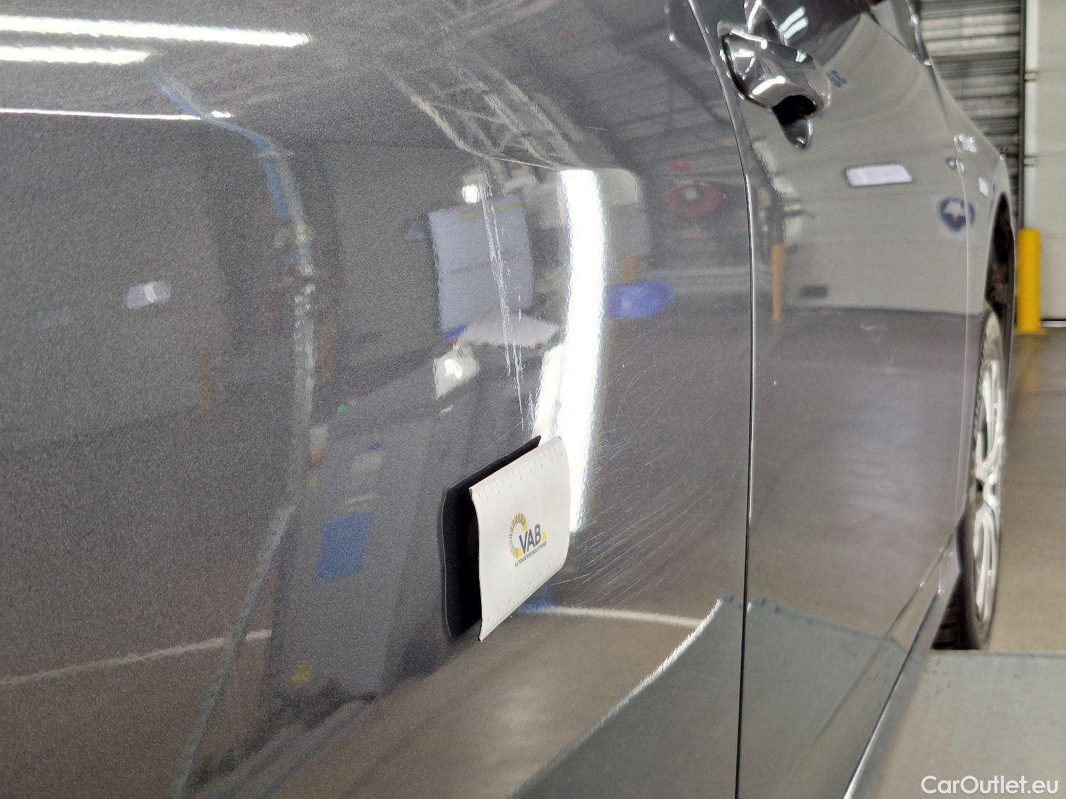  Toyota  Prius Toyota,  '15, Toyota  1.8 VVT-i Hybrid Lounge 5d #21