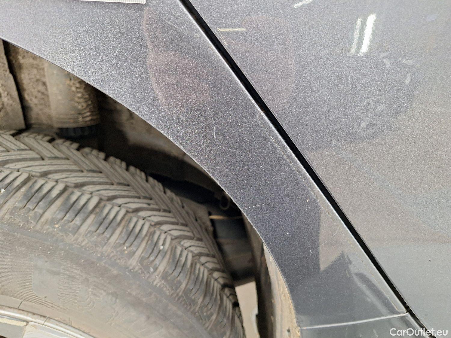  Toyota  Prius Toyota,  '15, Toyota  1.8 VVT-i Hybrid Lounge 5d #23