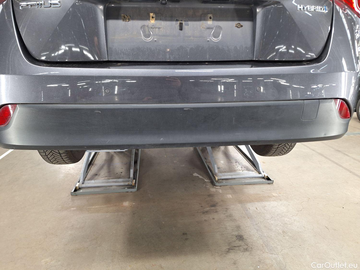  Toyota  Prius Toyota,  '15, Toyota  1.8 VVT-i Hybrid Lounge 5d #27