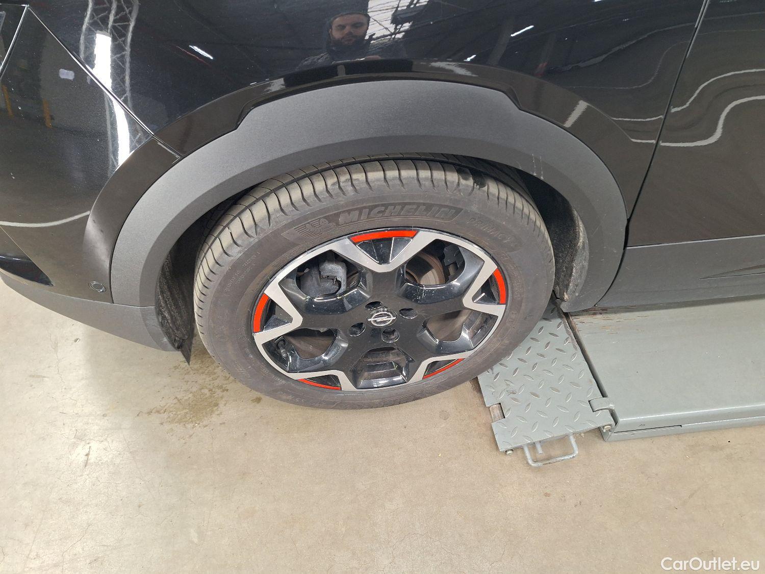  Opel  Mokka Opel,  '20, Opel  1.2 Turbo 74kW S/S GS Line 5d #37