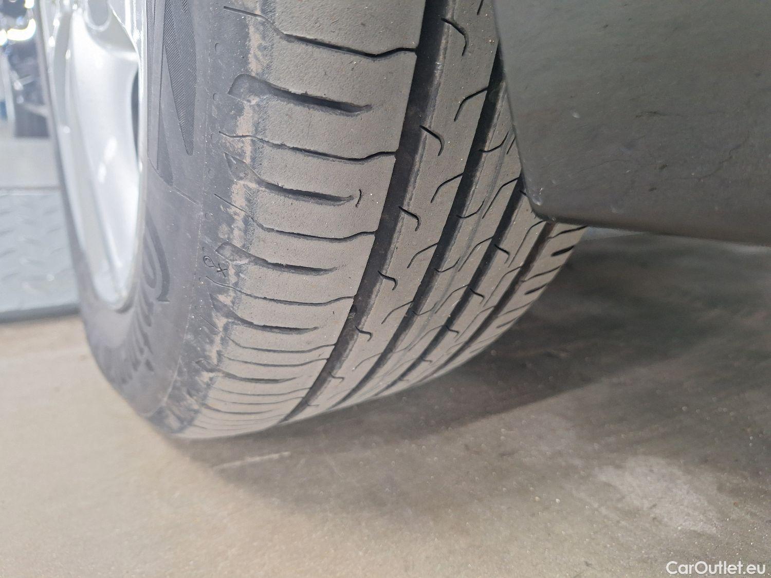  Opel  Corsa Opel,  '19, Opel  1.2 Turbo 74kW S/S Elegance 5d #38