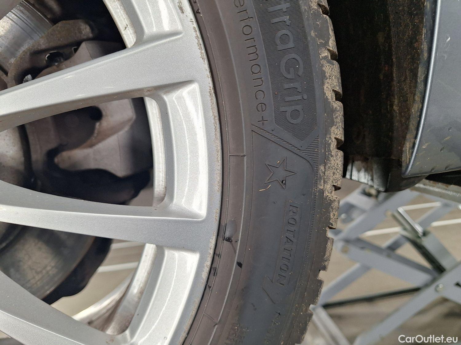  Bmw  Serie 5 BMW, 5-serie FL'20 PHEV, BMW 5 Reeks Berline 520e 150kW 4d #8